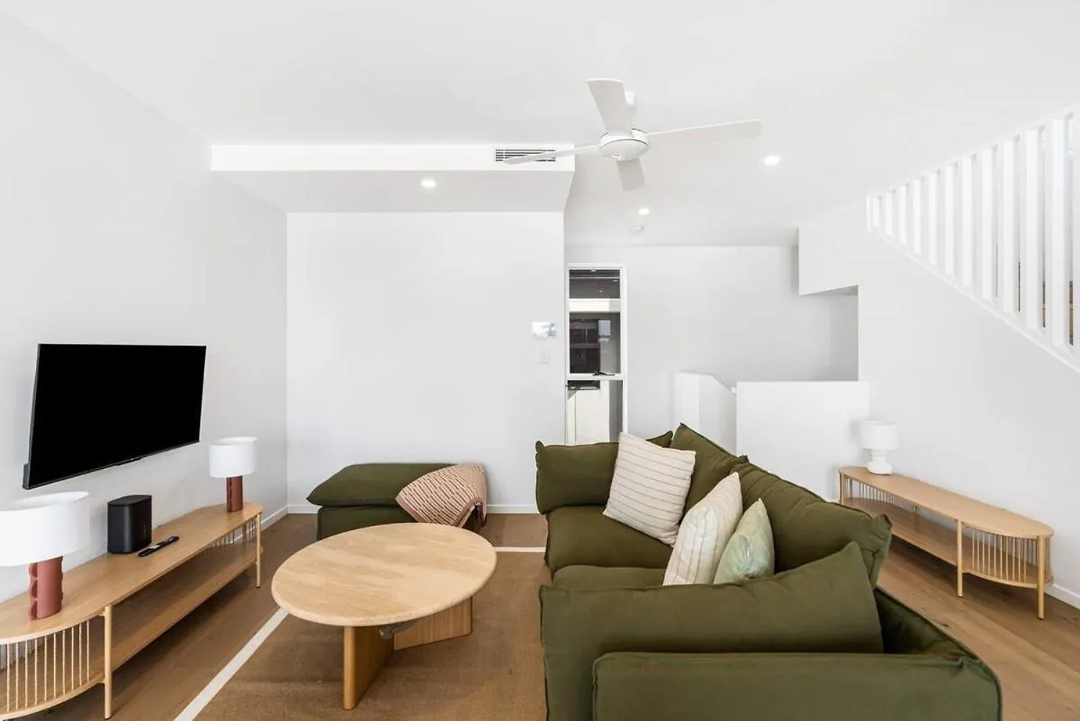 Holiday home Burleigh Heads Luxury Townhouse Villa Gold Coast