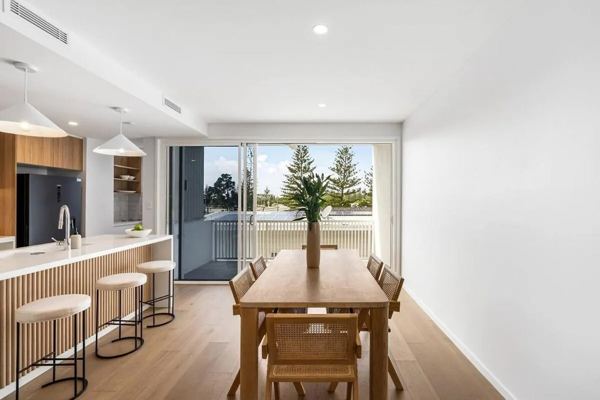 Burleigh Heads Luxury Townhouse Villa Gold Coast Australia